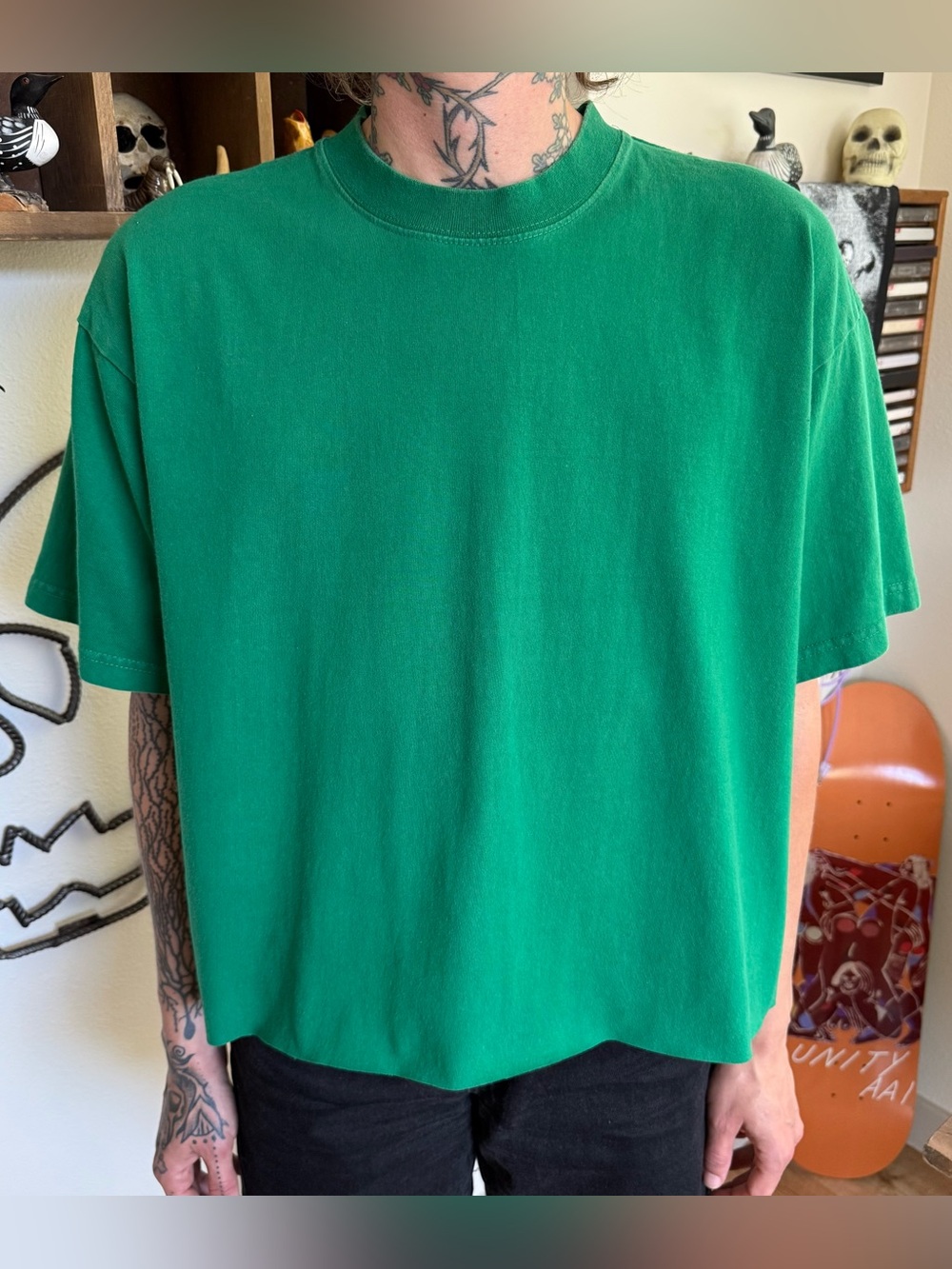 Vintage 90s Cropped Boxy Green Cotton Tee ~ Size Large